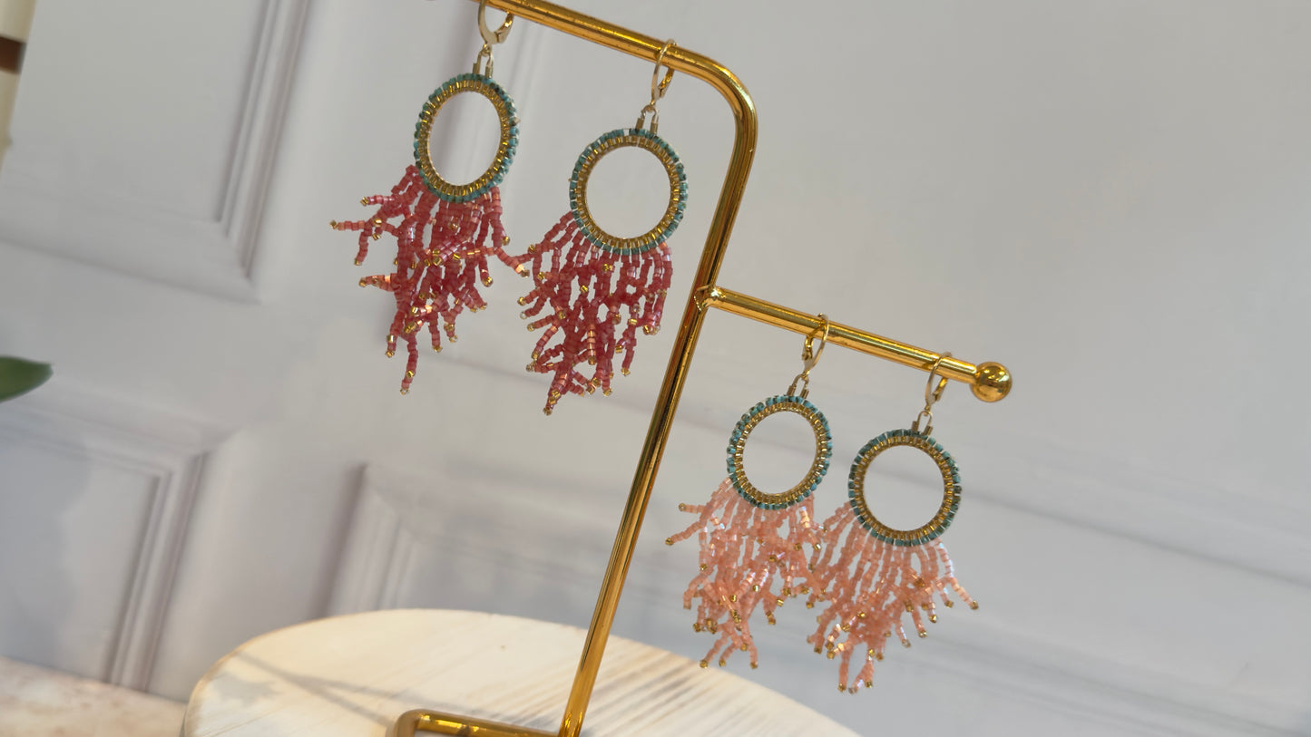 Aretes coral
