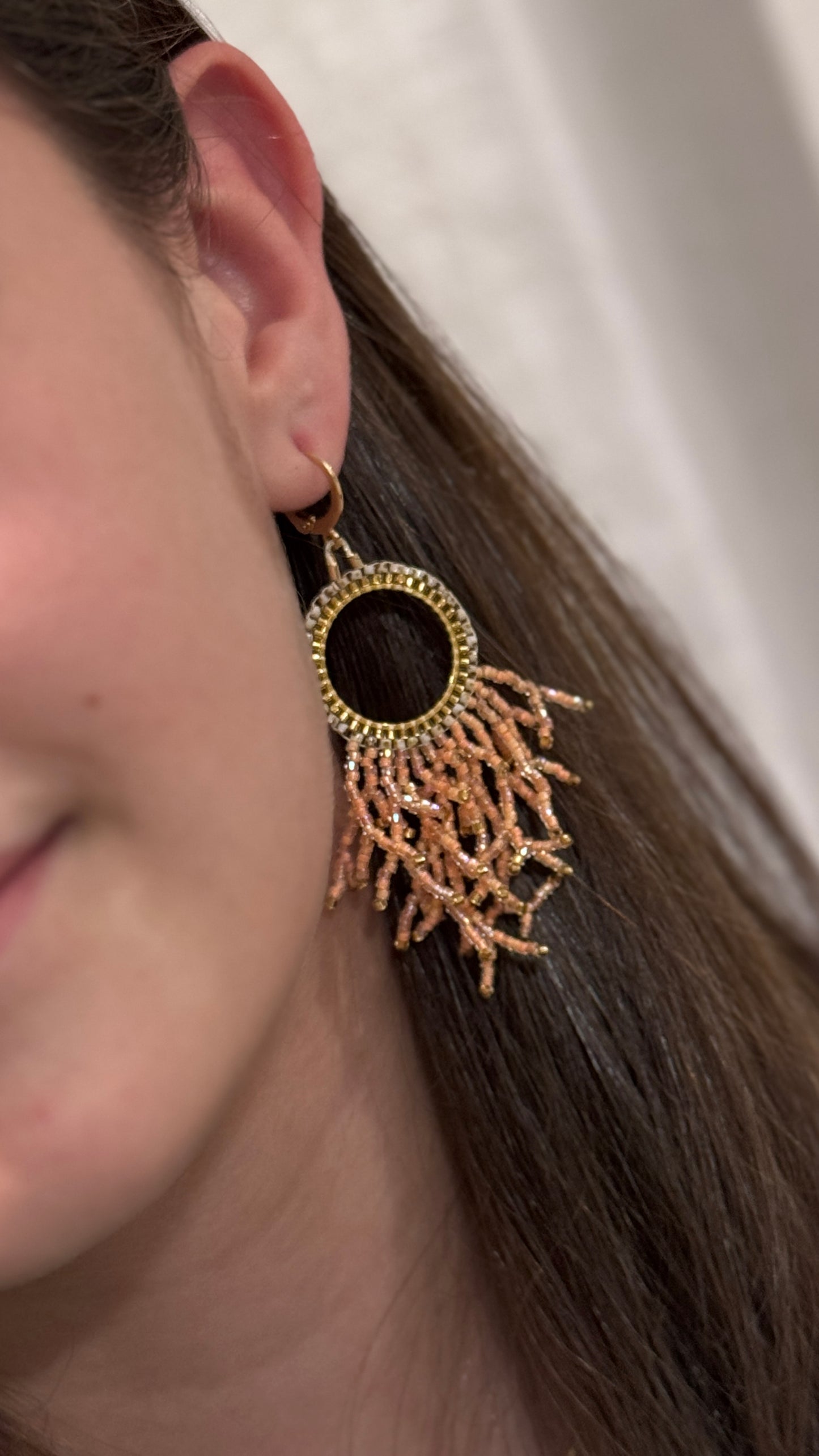 Aretes coral