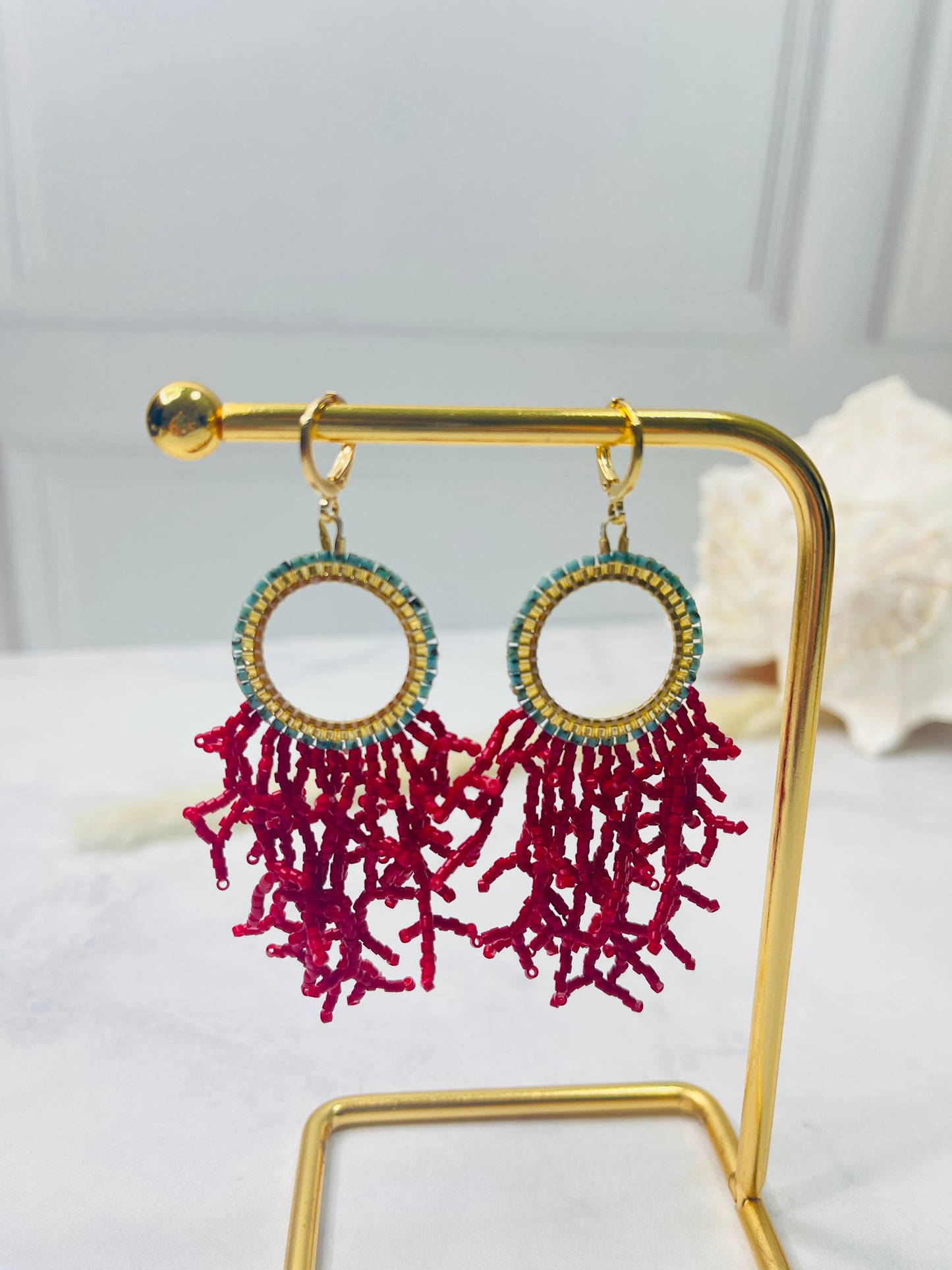 Aretes coral