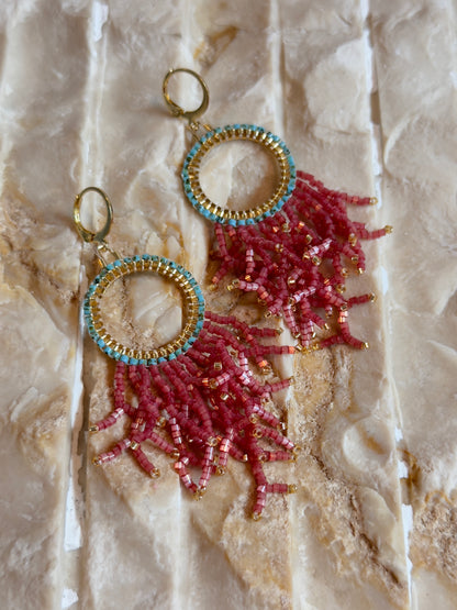Aretes coral
